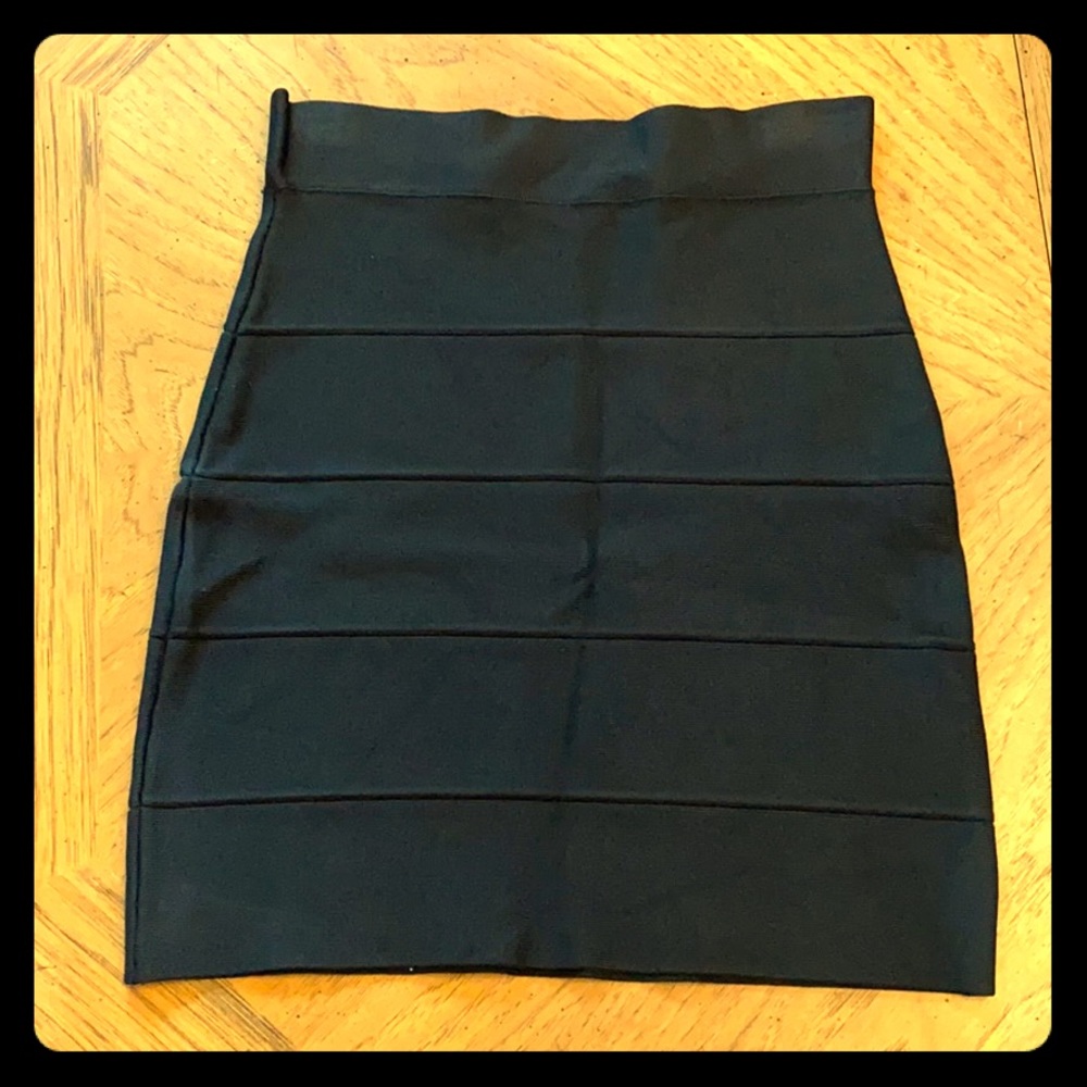 BCBG Black Bandage Skirt - Size Small